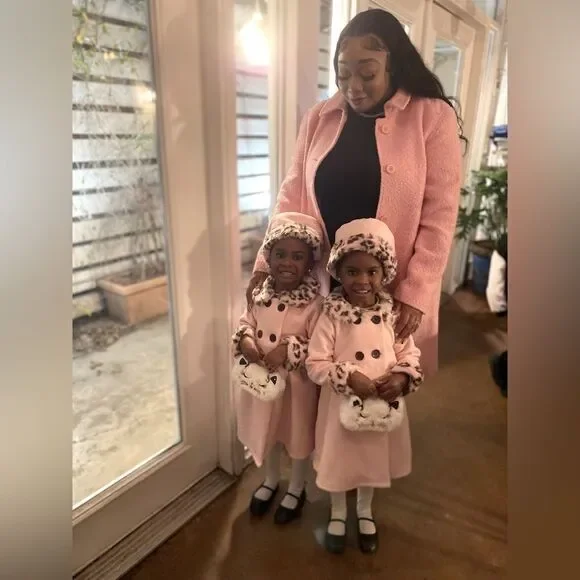 Toddler Fleece Coat & Hat! 🩷🩷 - Picture 3 of 3